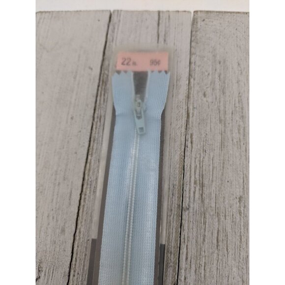 Vintage J&P Coats Flex Knit All Purpose Zipper 22" Ciel Blue 3 - Picture 2 of 4